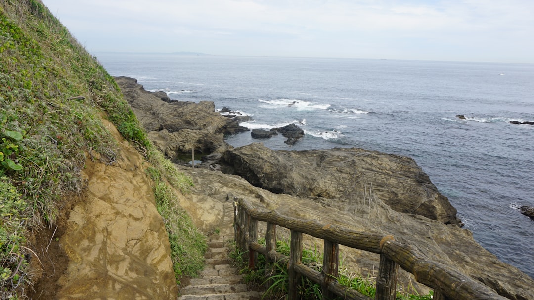 三浦アルプスの海と山の景色