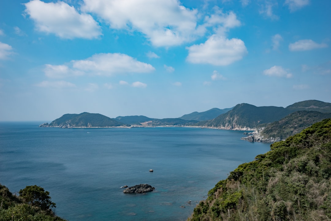 三浦アルプス仙元山から望む相模湾