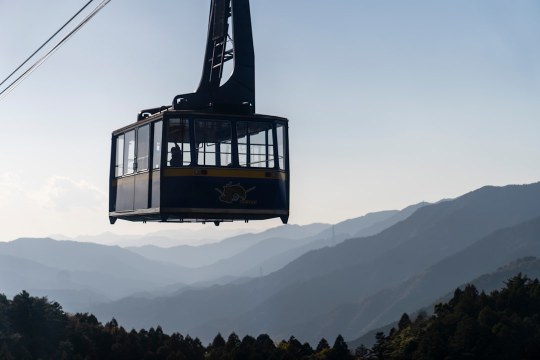 御岳山ケーブルカー