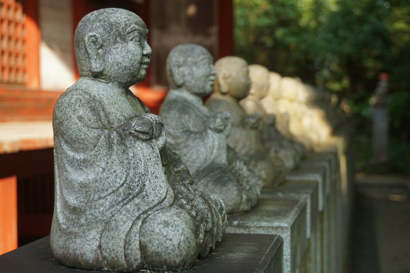 高尾山薬王院の石像