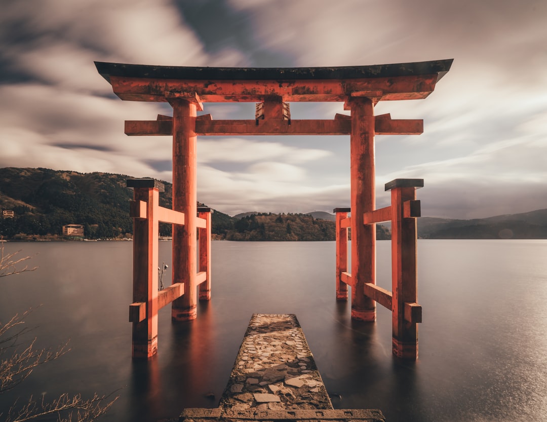 二層構造の楼門